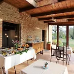 Il Casale Di Sandra فندق مبيت وإفطار تشيوسي