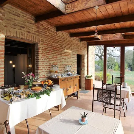 Il Casale Di Sandra Alojamento de Acomodação e Pequeno-almoço Chiusi
