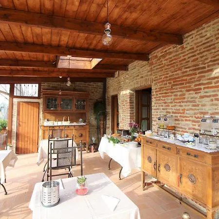 Alojamento de Acomodação e Pequeno-almoço Il Casale Di Sandra