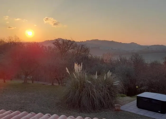 B&B Il Casale Di Sandra 키우시