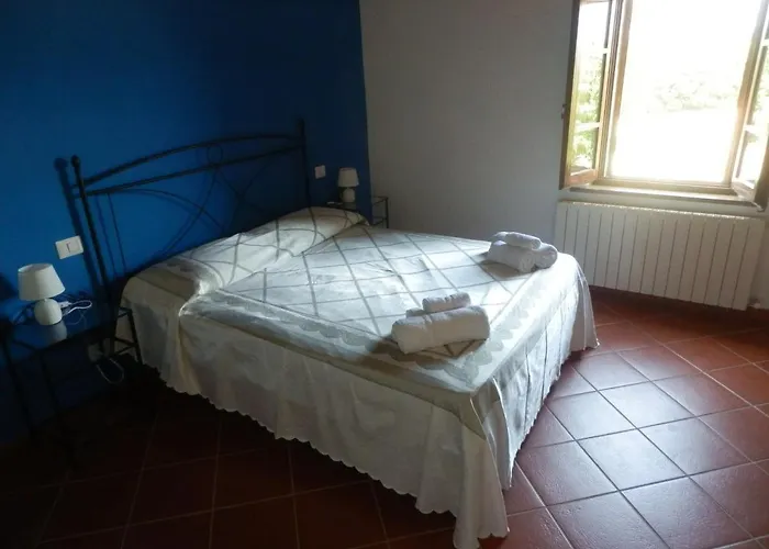 B&B Il Casale Di Sandra 키우시