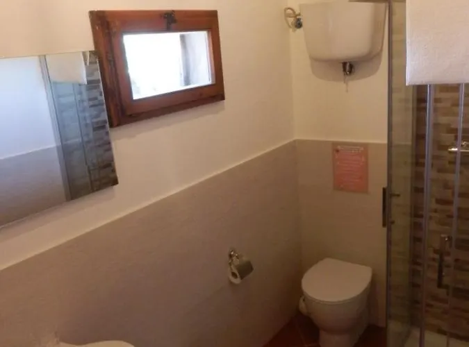 B&B Il Casale Di Sandra 키우시